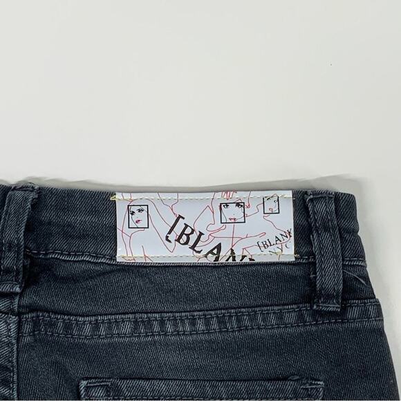 EUC | BLANKNYC | Skinny Jeans | Black Wash | Size 25 - Picture 6 of 12